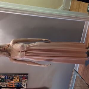 VINTAGE 1980s Lingerie Slip Dress Nightgown Nylon Full Slip NUDE & Lace Small